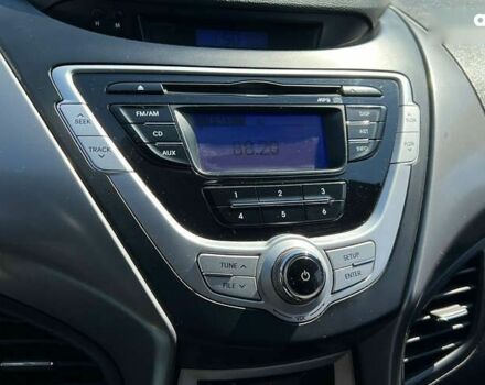 Хендай Элантра, объемом двигателя 0 л и пробегом 201 тыс. км за 7700 $, фото 16 на Automoto.ua