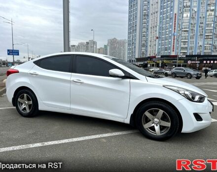 Хендай Елантра, об'ємом двигуна 1.6 л та пробігом 107 тис. км за 9700 $, фото 4 на Automoto.ua