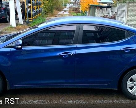 Хендай Элантра, объемом двигателя 1.6 л и пробегом 63 тыс. км за 9800 $, фото 4 на Automoto.ua