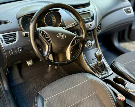 Хендай Елантра, об'ємом двигуна 1.8 л та пробігом 190 тис. км за 7300 $, фото 17 на Automoto.ua