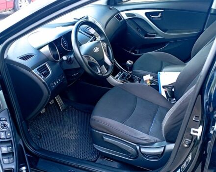 Хендай Элантра, объемом двигателя 1.8 л и пробегом 188 тыс. км за 8800 $, фото 3 на Automoto.ua