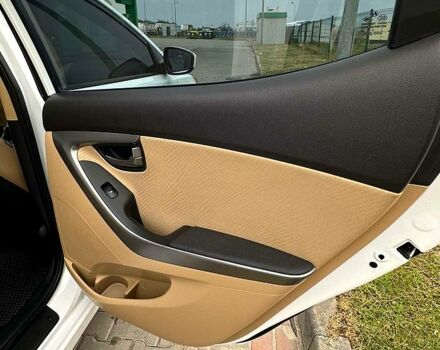 Хендай Элантра, объемом двигателя 1.8 л и пробегом 199 тыс. км за 7900 $, фото 6 на Automoto.ua