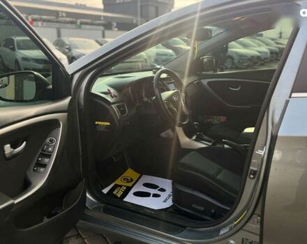 Хендай Елантра, об'ємом двигуна 2 л та пробігом 81 тис. км за 10500 $, фото 8 на Automoto.ua