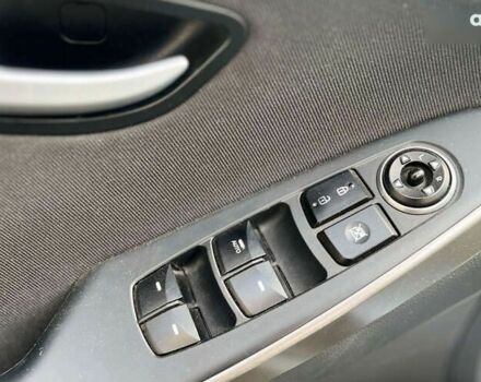 Хендай Елантра, об'ємом двигуна 2 л та пробігом 81 тис. км за 10500 $, фото 9 на Automoto.ua