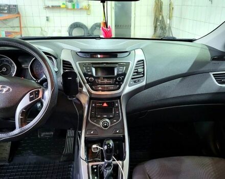 Хендай Элантра, объемом двигателя 1.6 л и пробегом 0 тыс. км за 9800 $, фото 3 на Automoto.ua