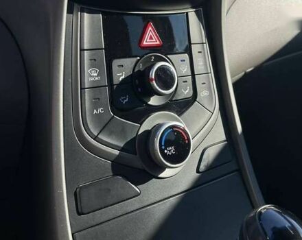 Хендай Елантра, об'ємом двигуна 1.8 л та пробігом 321 тис. км за 10999 $, фото 23 на Automoto.ua