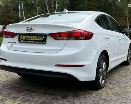 Хендай Элантра, объемом двигателя 2 л и пробегом 119 тыс. км за 10600 $, фото 6 на Automoto.ua