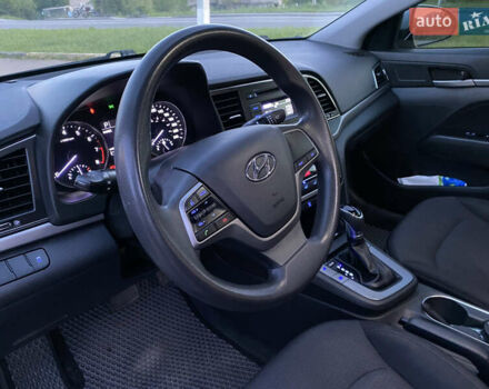 Хендай Элантра, объемом двигателя 2 л и пробегом 187 тыс. км за 9600 $, фото 10 на Automoto.ua