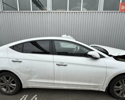 Хендай Элантра, объемом двигателя 1.6 л и пробегом 170 тыс. км за 7000 $, фото 3 на Automoto.ua