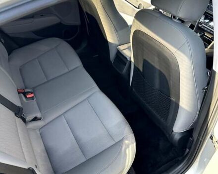 Хендай Элантра, объемом двигателя 2 л и пробегом 109 тыс. км за 11000 $, фото 2 на Automoto.ua