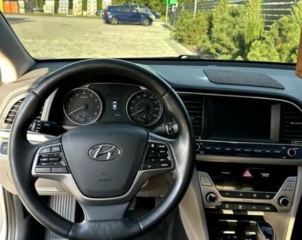 Хендай Элантра, объемом двигателя 2 л и пробегом 109 тыс. км за 11000 $, фото 8 на Automoto.ua
