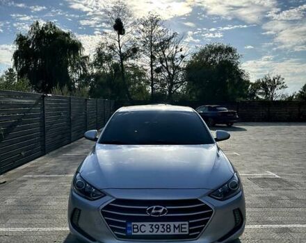 Хендай Элантра, объемом двигателя 2 л и пробегом 109 тыс. км за 11000 $, фото 7 на Automoto.ua