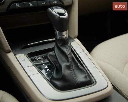 Хендай Элантра, объемом двигателя 2 л и пробегом 87 тыс. км за 11500 $, фото 17 на Automoto.ua