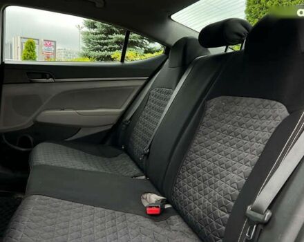 Хендай Элантра, объемом двигателя 2 л и пробегом 119 тыс. км за 10600 $, фото 9 на Automoto.ua