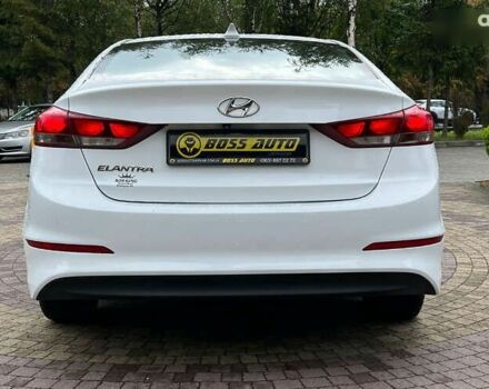 Хендай Элантра, объемом двигателя 2 л и пробегом 119 тыс. км за 10600 $, фото 5 на Automoto.ua