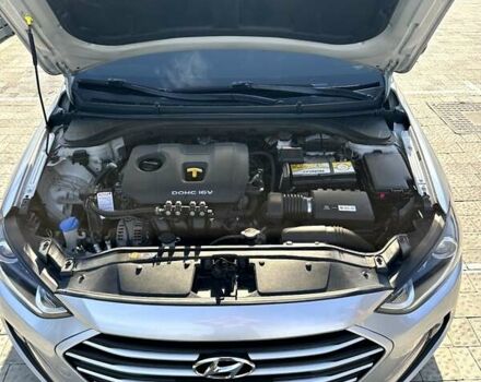 Хендай Элантра, объемом двигателя 2 л и пробегом 109 тыс. км за 11000 $, фото 13 на Automoto.ua