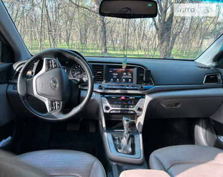 Хендай Елантра, об'ємом двигуна 2 л та пробігом 145 тис. км за 13000 $, фото 19 на Automoto.ua