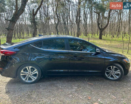Хендай Елантра, об'ємом двигуна 2 л та пробігом 145 тис. км за 13000 $, фото 9 на Automoto.ua