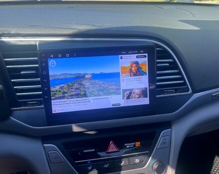 Хендай Элантра, объемом двигателя 2 л и пробегом 110 тыс. км за 12000 $, фото 5 на Automoto.ua