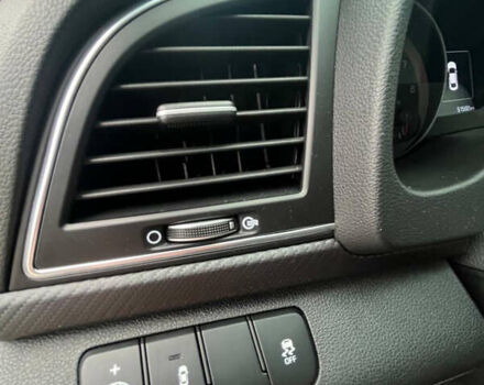 Хендай Элантра, объемом двигателя 1.59 л и пробегом 71 тыс. км за 13999 $, фото 33 на Automoto.ua