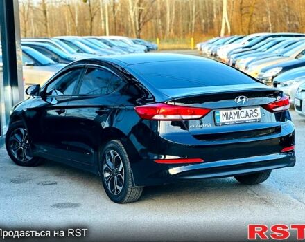 Хендай Элантра, объемом двигателя 1.6 л и пробегом 150 тыс. км за 10699 $, фото 3 на Automoto.ua