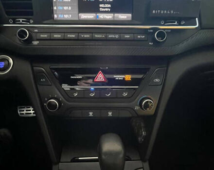 Хендай Элантра, объемом двигателя 1.59 л и пробегом 71 тыс. км за 13999 $, фото 5 на Automoto.ua