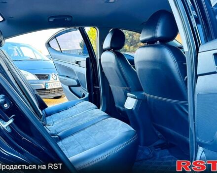 Хендай Элантра, объемом двигателя 1.6 л и пробегом 150 тыс. км за 10699 $, фото 8 на Automoto.ua