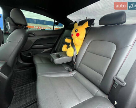 Хендай Элантра, объемом двигателя 1.59 л и пробегом 71 тыс. км за 13999 $, фото 35 на Automoto.ua