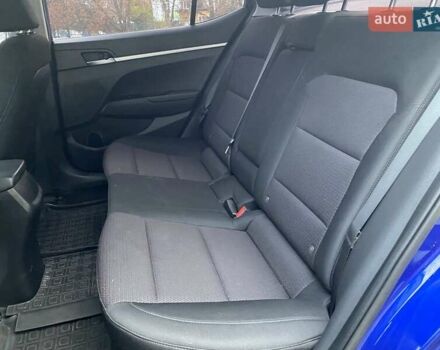 Хендай Элантра, объемом двигателя 1.6 л и пробегом 69 тыс. км за 15500 $, фото 31 на Automoto.ua