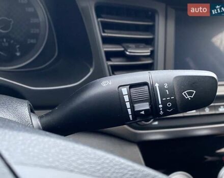 Хендай Элантра, объемом двигателя 1.6 л и пробегом 69 тыс. км за 15500 $, фото 44 на Automoto.ua