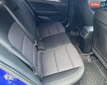 Хендай Элантра, объемом двигателя 1.6 л и пробегом 69 тыс. км за 15500 $, фото 34 на Automoto.ua