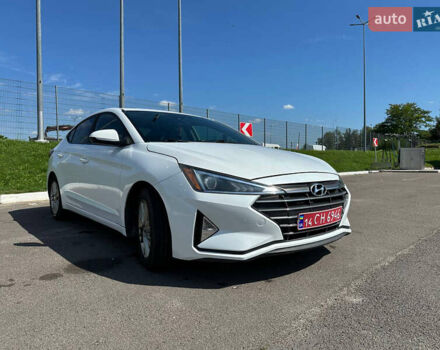 Хендай Элантра, объемом двигателя 1.98 л и пробегом 196 тыс. км за 12900 $, фото 13 на Automoto.ua