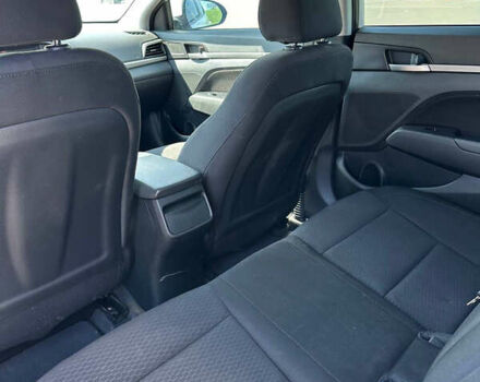 Хендай Элантра, объемом двигателя 1.98 л и пробегом 196 тыс. км за 12900 $, фото 11 на Automoto.ua