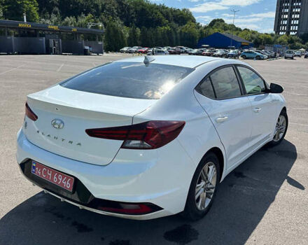 Хендай Элантра, объемом двигателя 1.98 л и пробегом 196 тыс. км за 12900 $, фото 6 на Automoto.ua