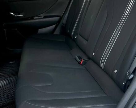 Хендай Элантра, объемом двигателя 1.59 л и пробегом 58 тыс. км за 18800 $, фото 6 на Automoto.ua