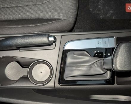 купить новое авто Хендай Элантра 2024 года от официального дилера Автоберег HYUNDAI на Бальзака Хендай фото