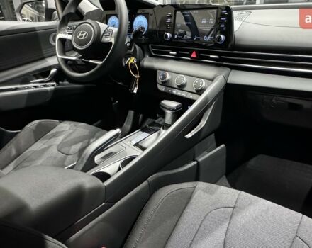 Хендай Елантра, об'ємом двигуна 1.59 л та пробігом 0 тис. км за 21761 $, фото 21 на Automoto.ua