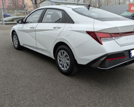 Хендай Елантра, об'ємом двигуна 1.59 л та пробігом 0 тис. км за 22517 $, фото 4 на Automoto.ua