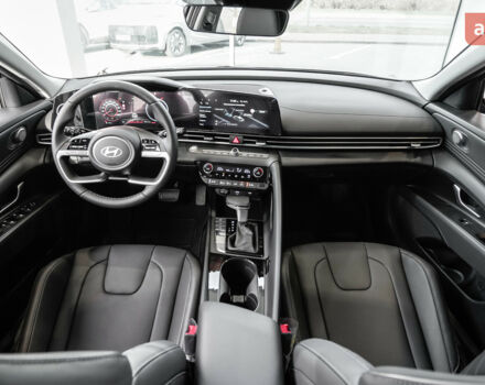 купить новое авто Хендай Элантра 2025 года от официального дилера Hyundai центр Львів Хендай фото