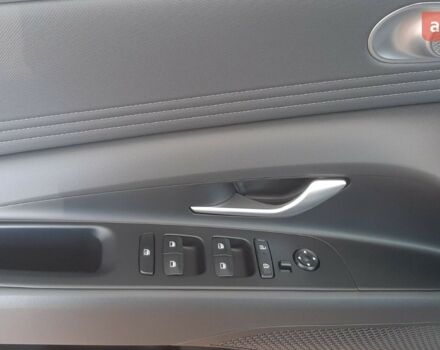 Хендай Элантра, объемом двигателя 1.59 л и пробегом 0 тыс. км за 23360 $, фото 2 на Automoto.ua