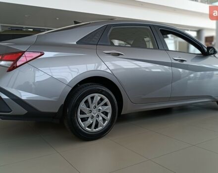 Хендай Елантра, об'ємом двигуна 1.59 л та пробігом 0 тис. км за 22511 $, фото 6 на Automoto.ua