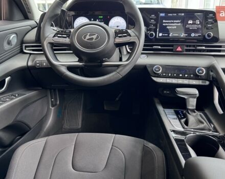 Хендай Элантра 2025 в Днепре (Днепропетровске) на Automoto.ua Хендай Элантра, объемом двигателя 1.59 л и пробегом 0 тыс. км за 24949 $, фото 23 на Automoto.ua