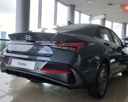 Хендай Елантра 2025 у Рівному на Automoto.ua Хендай Елантра, об'ємом двигуна 1.59 л та пробігом 0 тис. км за 25262 $, фото 3 на Automoto.ua