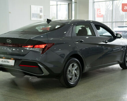 Хендай Елантра, об'ємом двигуна 1.59 л та пробігом 0 тис. км за 24105 $, фото 7 на Automoto.ua