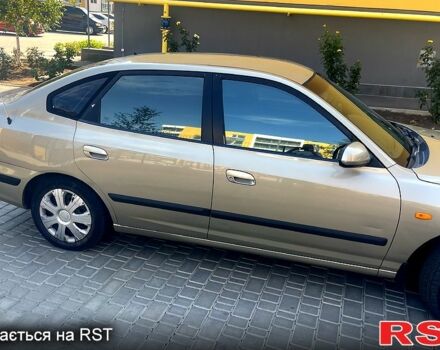 Хендай Элантра, объемом двигателя 1.6 л и пробегом 275 тыс. км за 3100 $, фото 1 на Automoto.ua