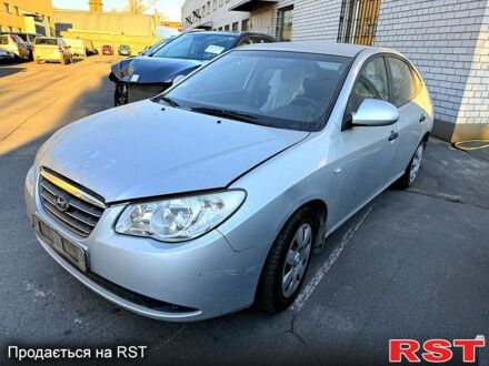 Хендай Элантра, объемом двигателя 1.6 л и пробегом 0 тыс. км за 2400 $, фото 1 на Automoto.ua