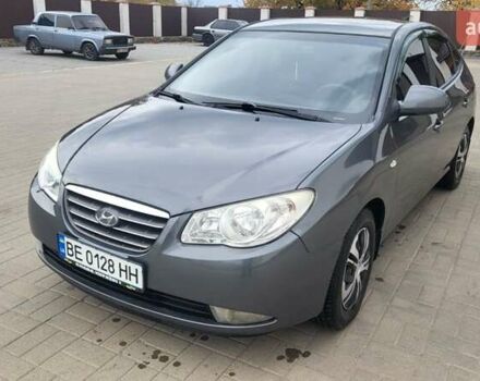Хендай Элантра 2008 в Вознесенске на Automoto.ua Хендай Элантра, объемом двигателя 1.59 л и пробегом 146 тыс. км за 6800 $, фото 1 на Automoto.ua