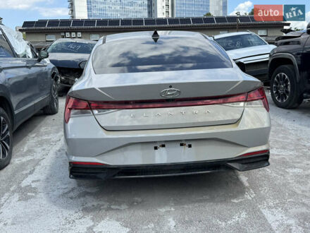 Хендай Элантра 2021 в Киеве на Automoto.ua Хендай Элантра, объемом двигателя 2 л и пробегом 94 тыс. км за 11000 $, фото 1 на Automoto.ua