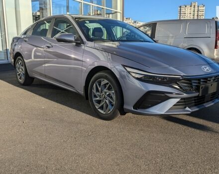 купить новое авто Хендай Элантра 2024 года от официального дилера Автоберег HYUNDAI на Бальзака Хендай фото