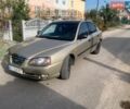 Желтый Хендай Элантра, объемом двигателя 1.6 л и пробегом 350 тыс. км за 2350 $, фото 1 на Automoto.ua